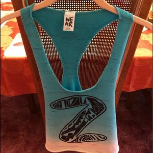 💛 2/$7 💛 Zumba top 💃💃💃 gorgeous color